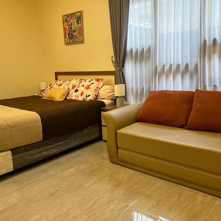 Ferienwohnung Casa Familia Syariah Sleman  Exterior foto